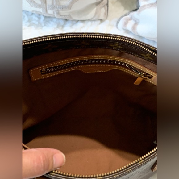 Louis Vuitton Cabas Piano Tote Bag - Picture 15 of 16